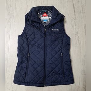 Columbia Women's Navy Quilted Packable Vest